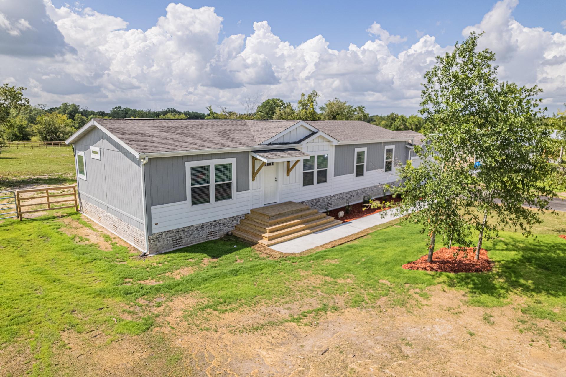 Exterior of a modern manufactured home